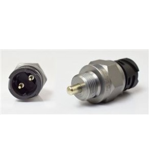 BRAKE LIGHT SWITCH