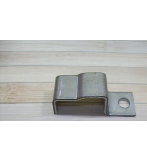 INNER PLATE BUMPER CORNER CLAMP 463