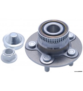 REAR HUB 