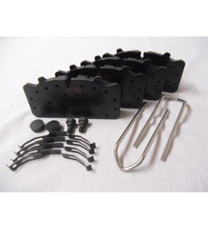 BRAKE PADS L20