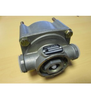 RELAY VALVE KNORR
